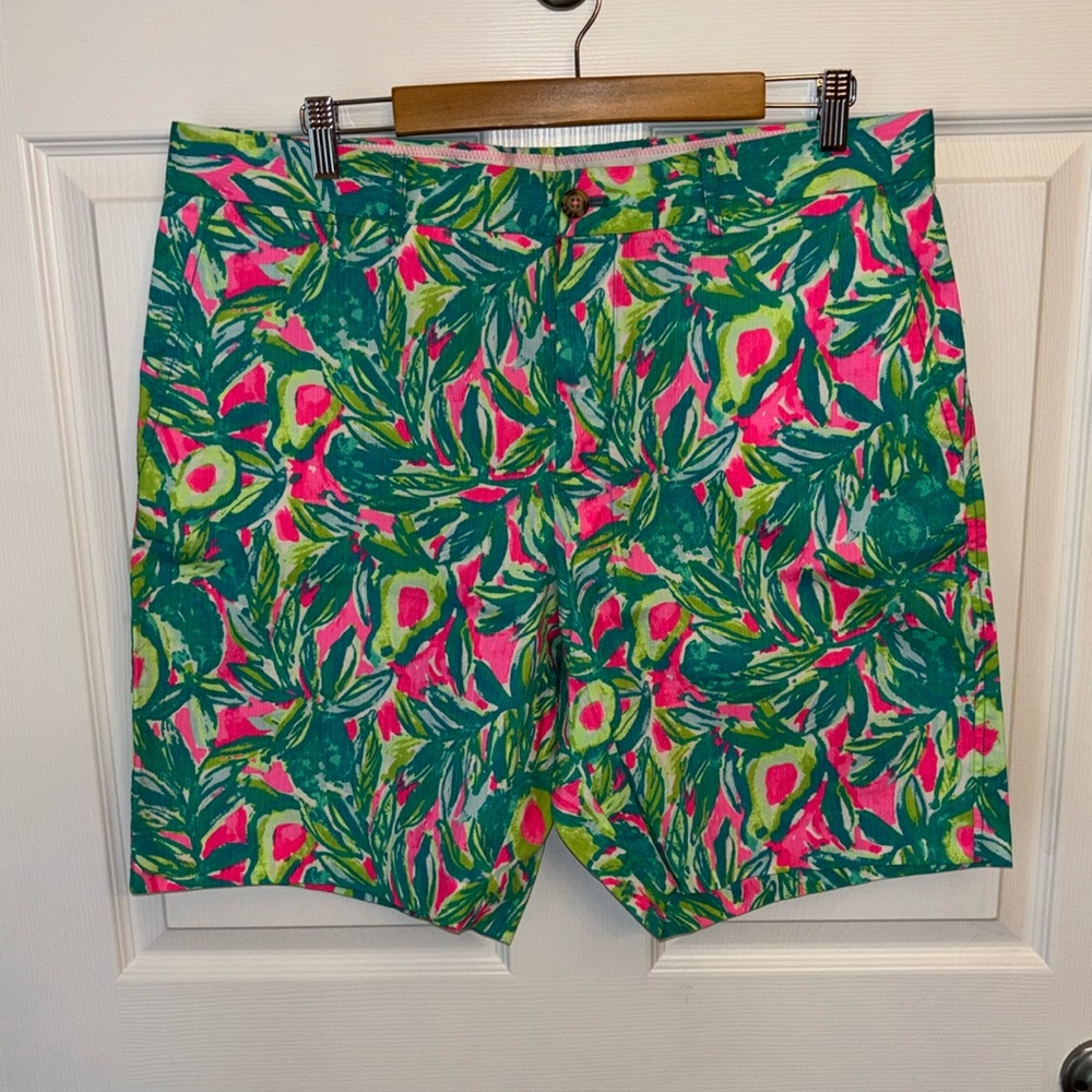 Men’s Lilly Pulitzer shorts size 36